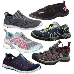 6 Best Womens' Water Shoes in 2020 (for Hikes or Water Activities)